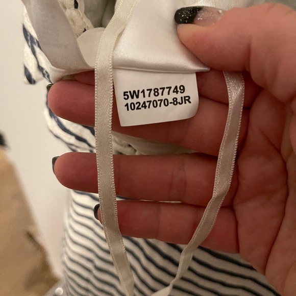 Striped dress - Picture 9 of 11